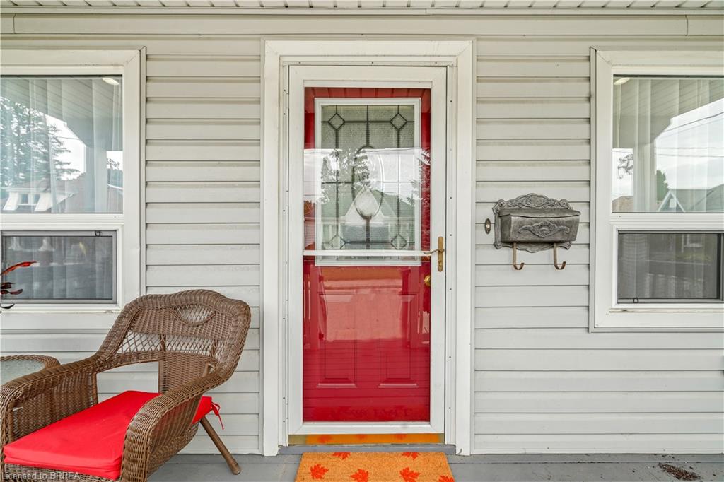 24 Elliott Avenue Property Photo 3