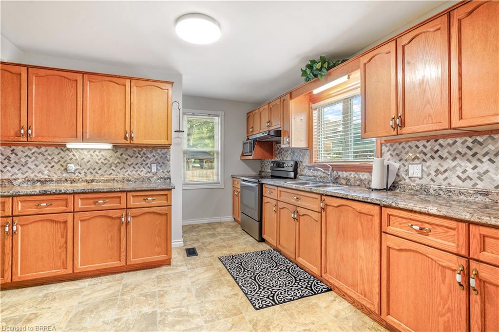 24 Elliott Avenue Property Photo 13