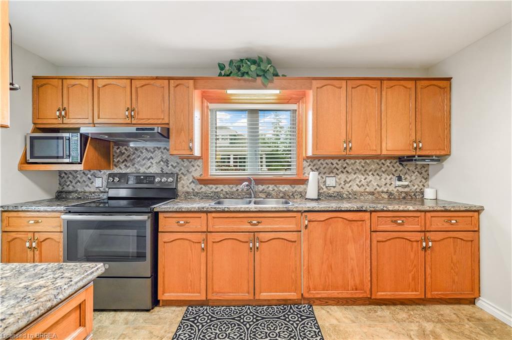 24 Elliott Avenue Property Photo 14