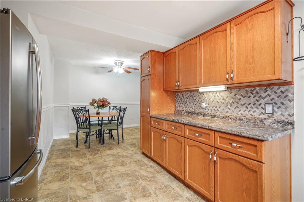 24 Elliott Avenue Property Photo 16