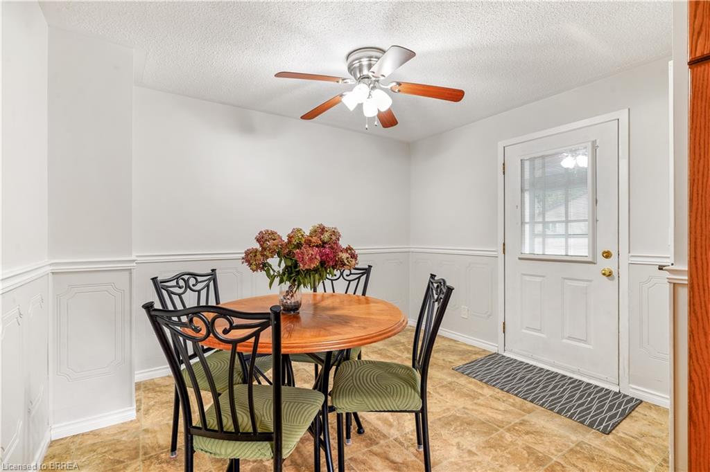 24 Elliott Avenue Property Photo 18