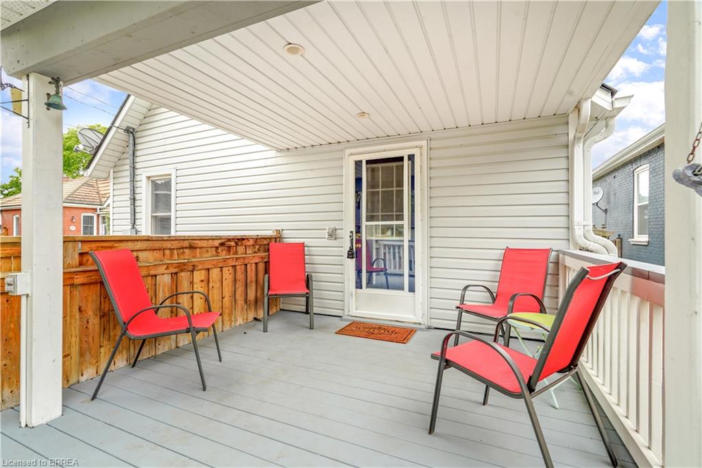 24 Elliott Avenue Property Photo 39