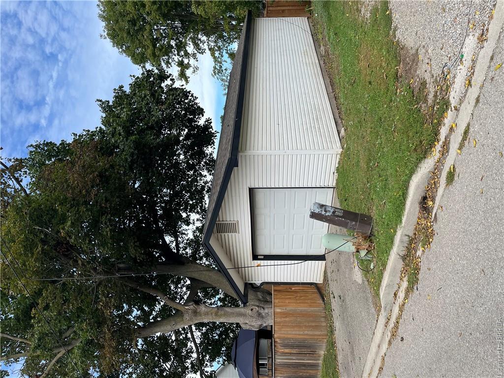 24 Elliott Avenue Property Photo 47