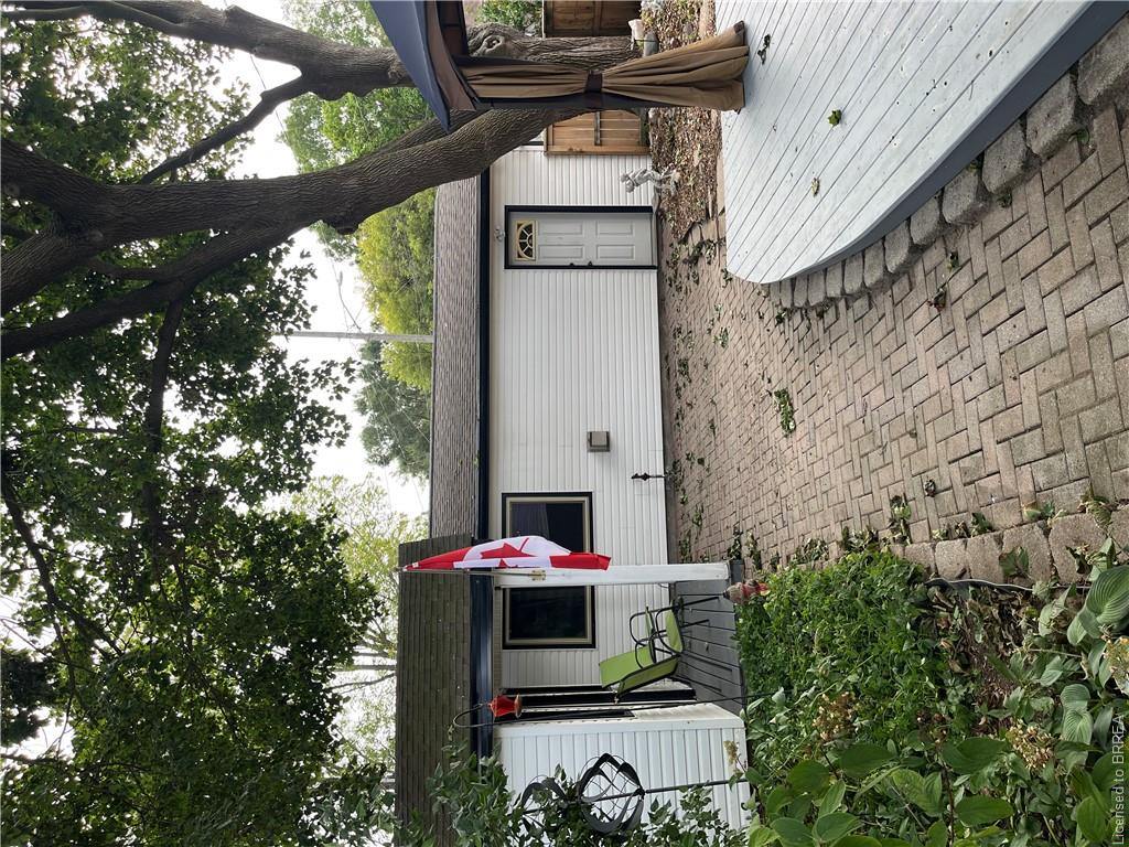24 Elliott Avenue Property Photo 49