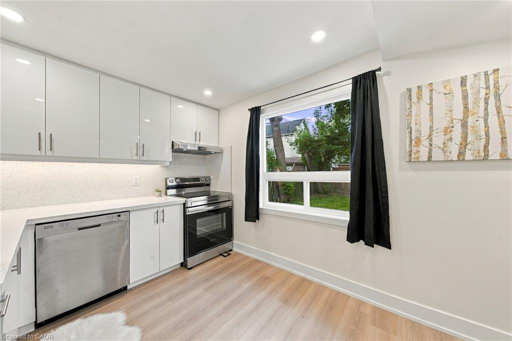 154 Campbell Avenue Property Photo 13