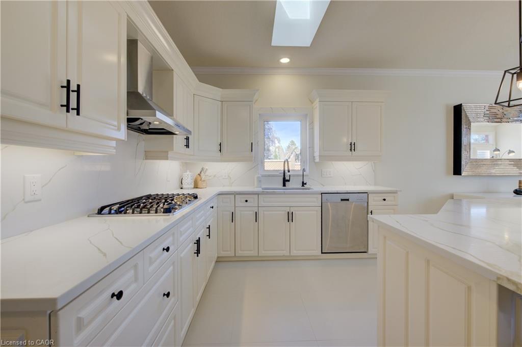 11 Cecil Kennedy Court Property Photo 11