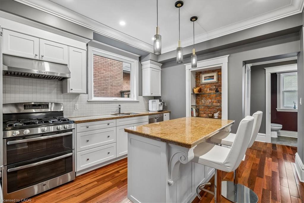 40 Stanley Avenue Property Photo 14
