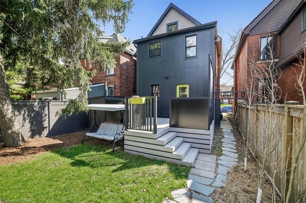 40 Stanley Avenue Property Photo 33