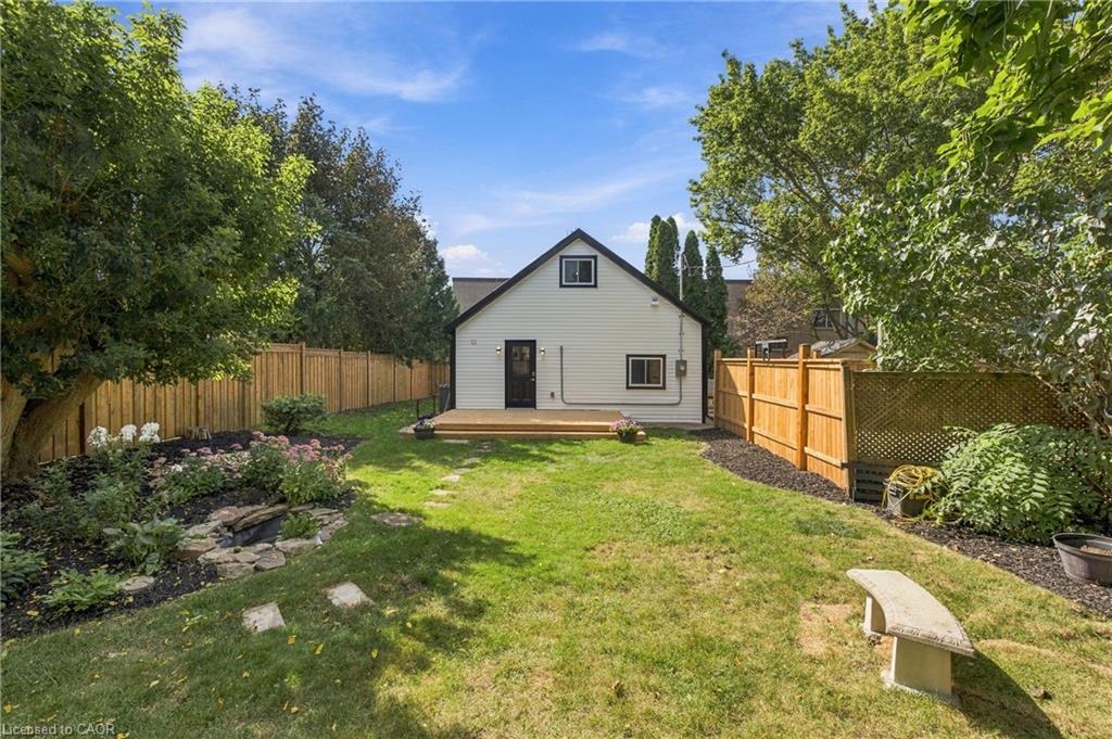 116 Dufferin Street Property Photo 45