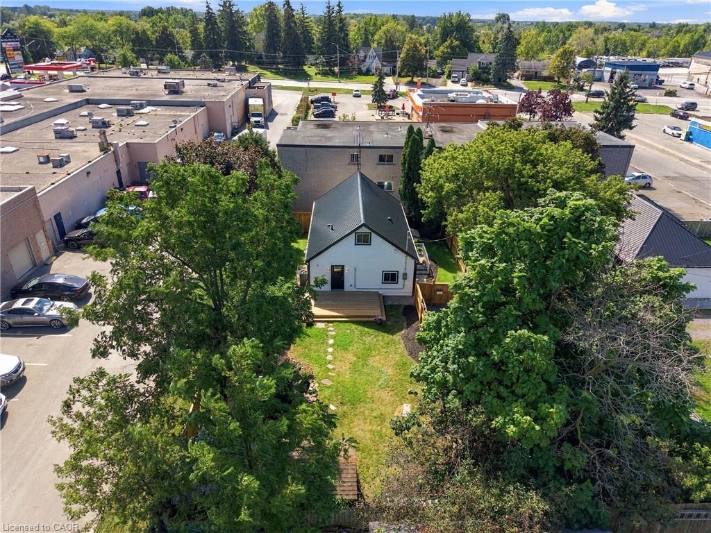 116 Dufferin Street Property Photo 46