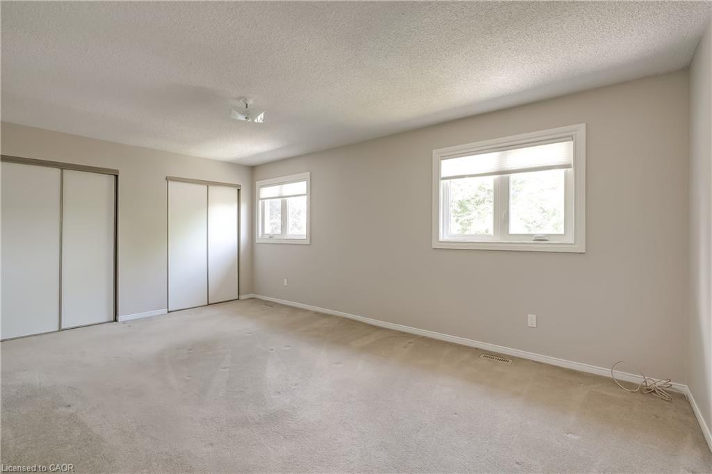 265 Mississaga Street Property Photo 23