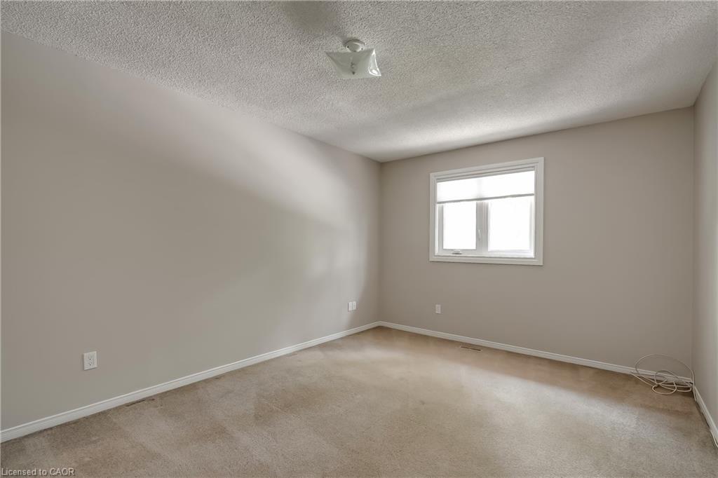 265 Mississaga Street Property Photo 27