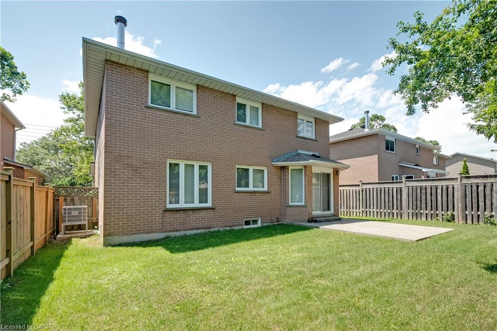 265 Mississaga Street Property Photo 32