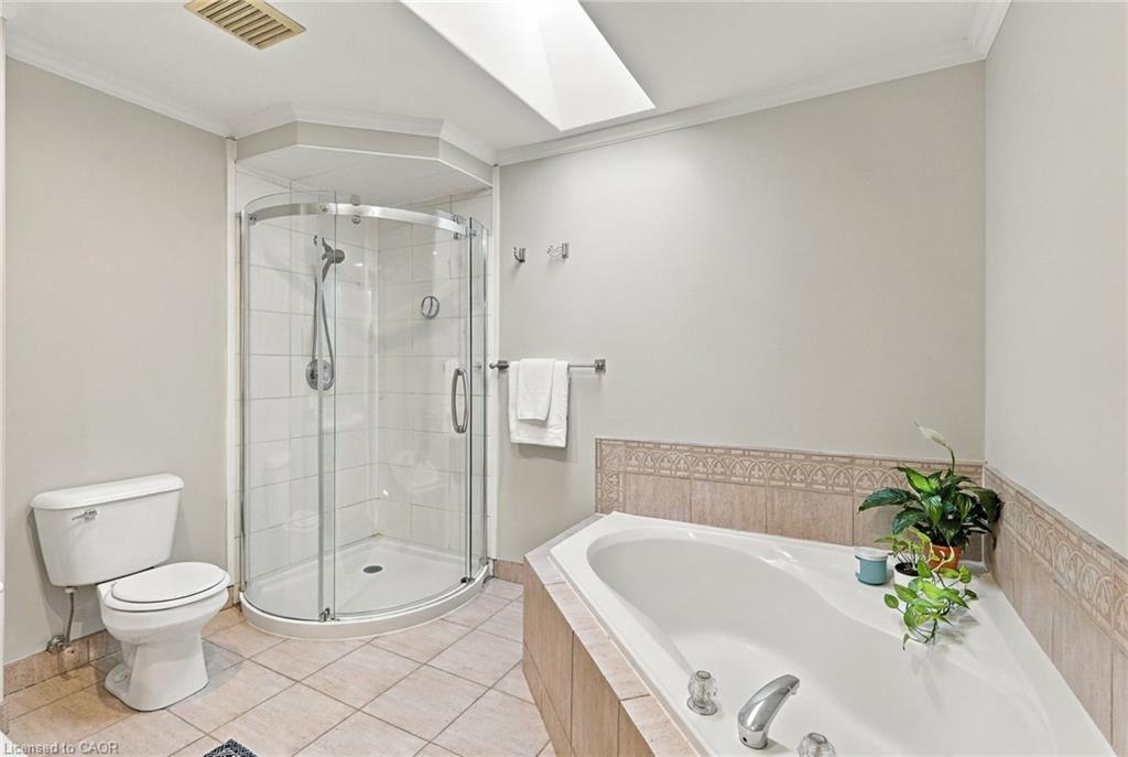 90 Foxborough Drive Property Photo 24