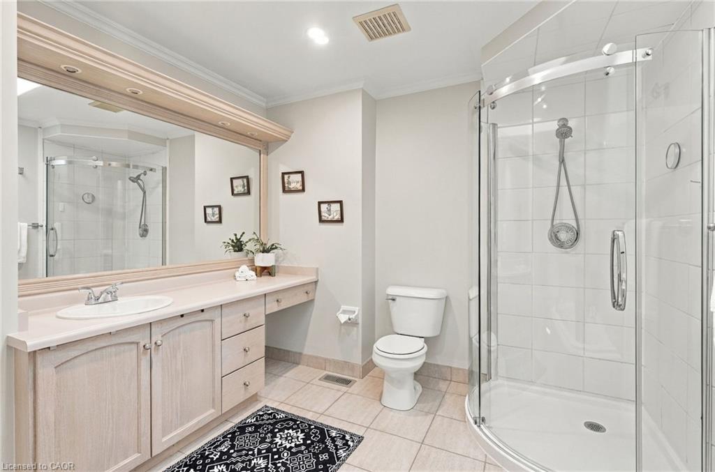 90 Foxborough Drive Property Photo 25