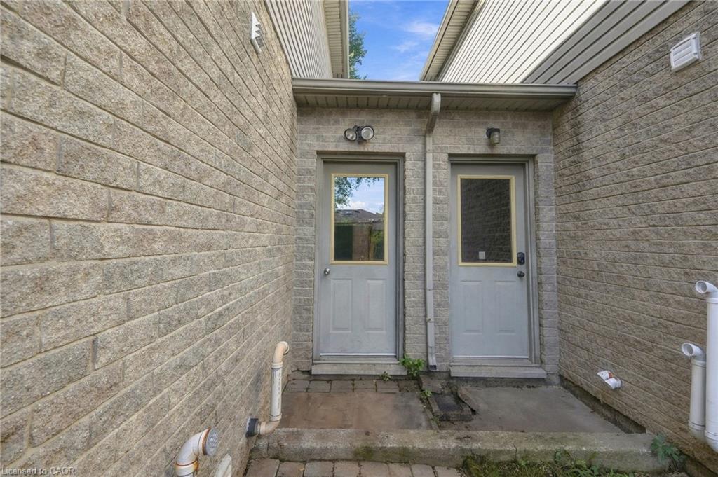 90 Foxborough Drive Property Photo 48