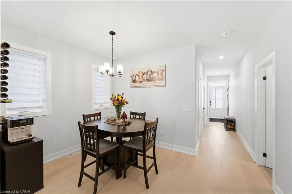 226 Lafayette Street E Property Photo 5