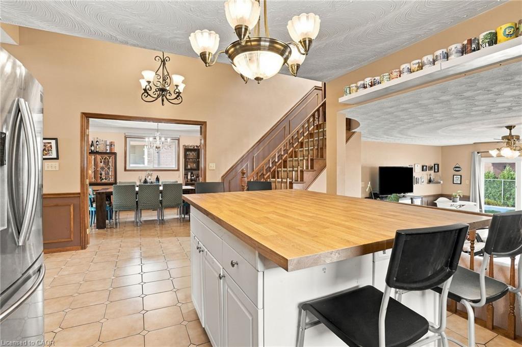 42 Lasila Court Property Photo 14