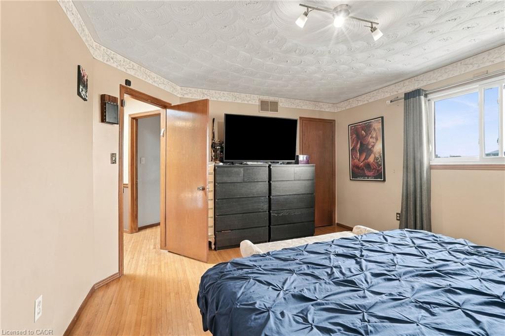 42 Lasila Court Property Photo 36