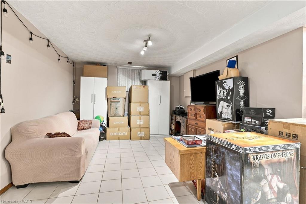 42 Lasila Court Property Photo 39