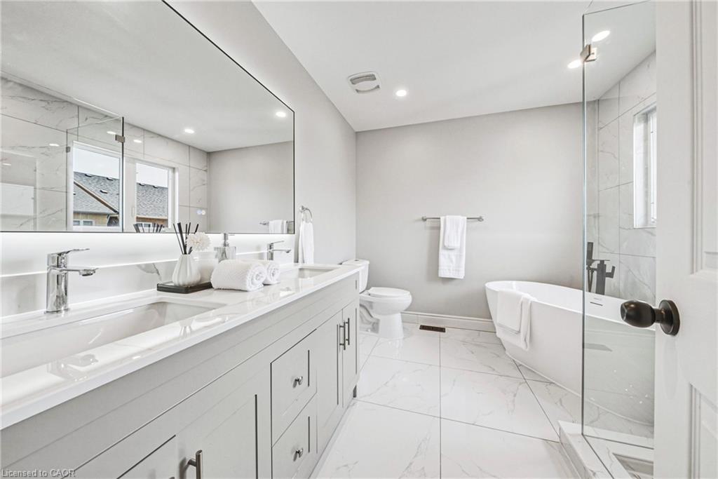 141 Lavery Heights Property Photo 19