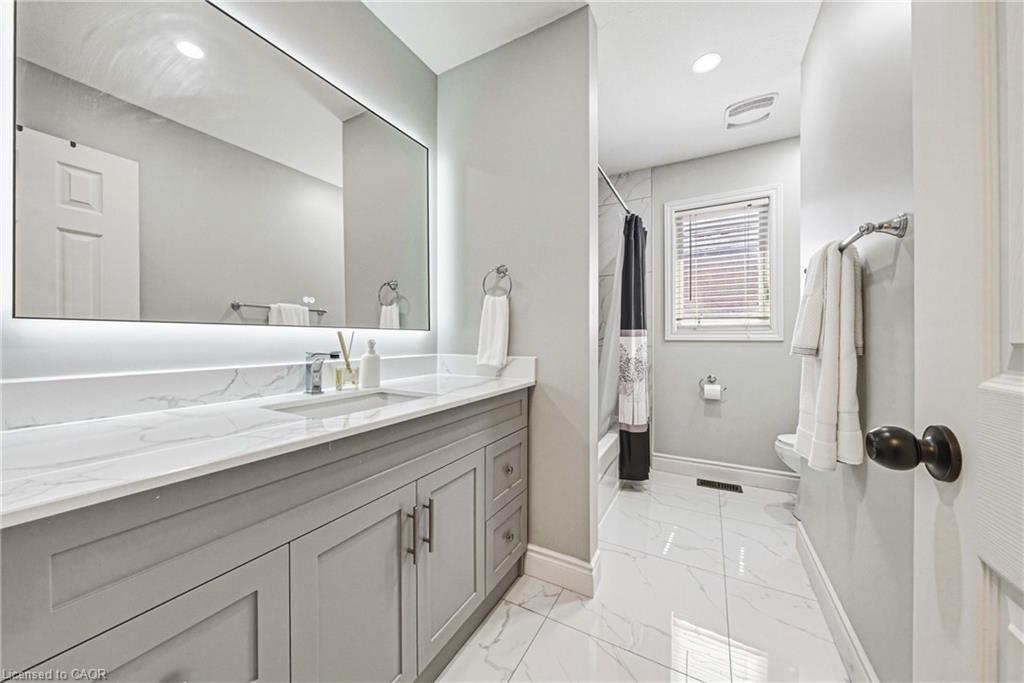 141 Lavery Heights Property Photo 23