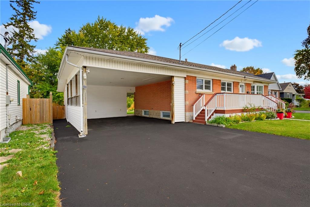 49 Morton Avenue Property Photo 2