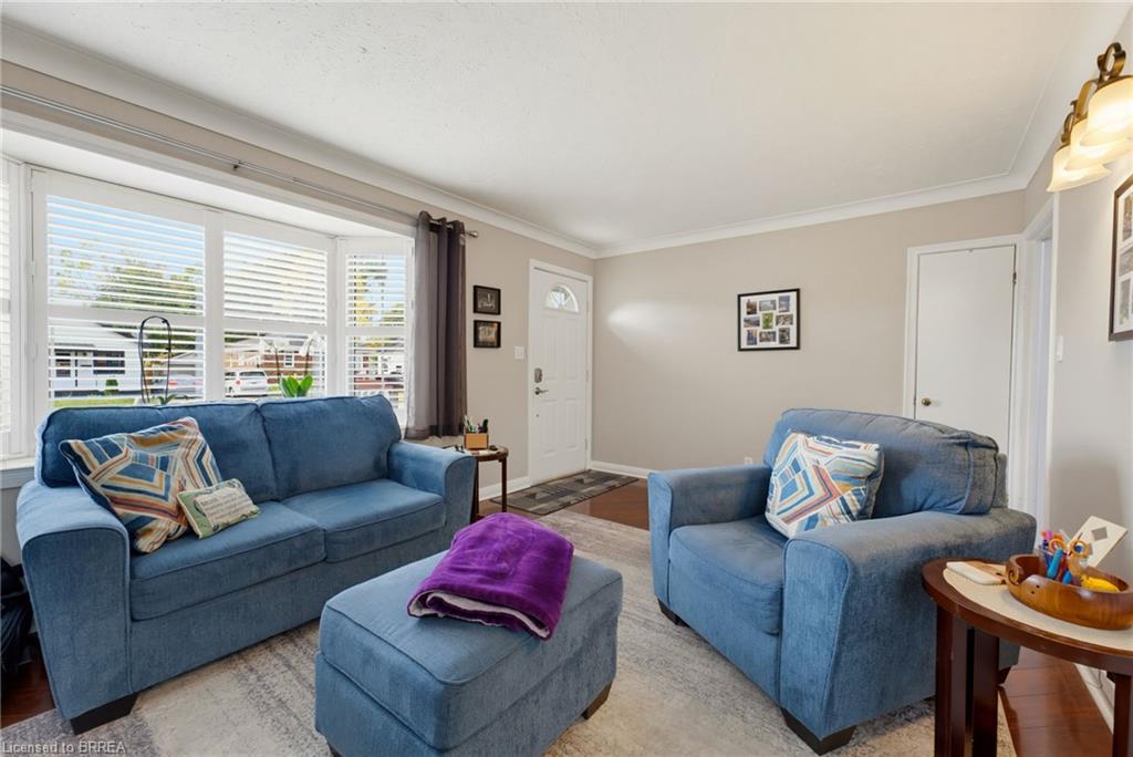 49 Morton Avenue Property Photo 3