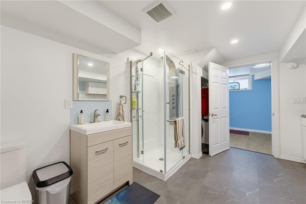 49 Morton Avenue Property Photo 16