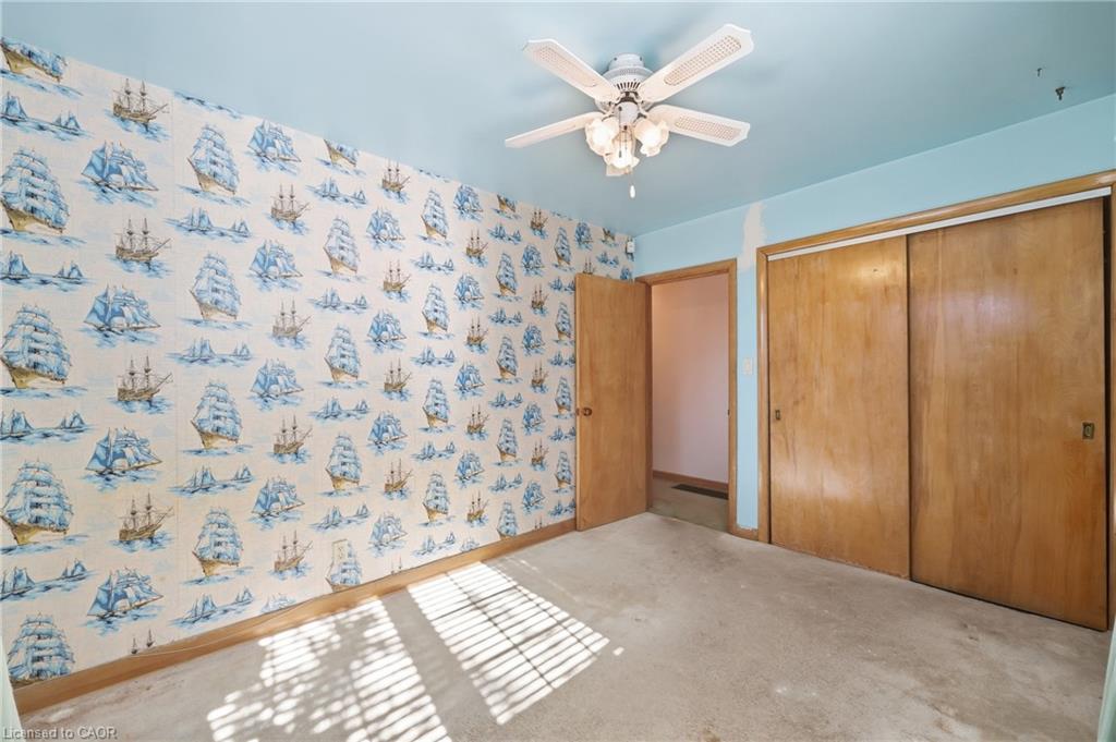 8 Hill Place Property Photo 17
