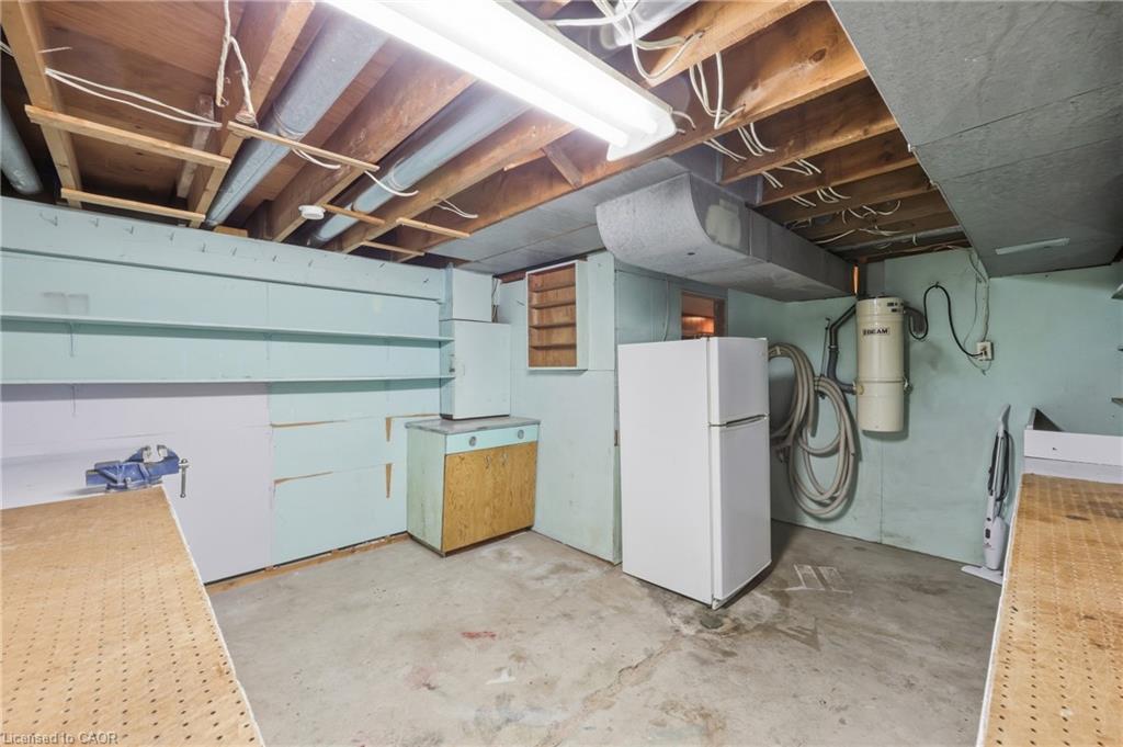 8 Hill Place Property Photo 30