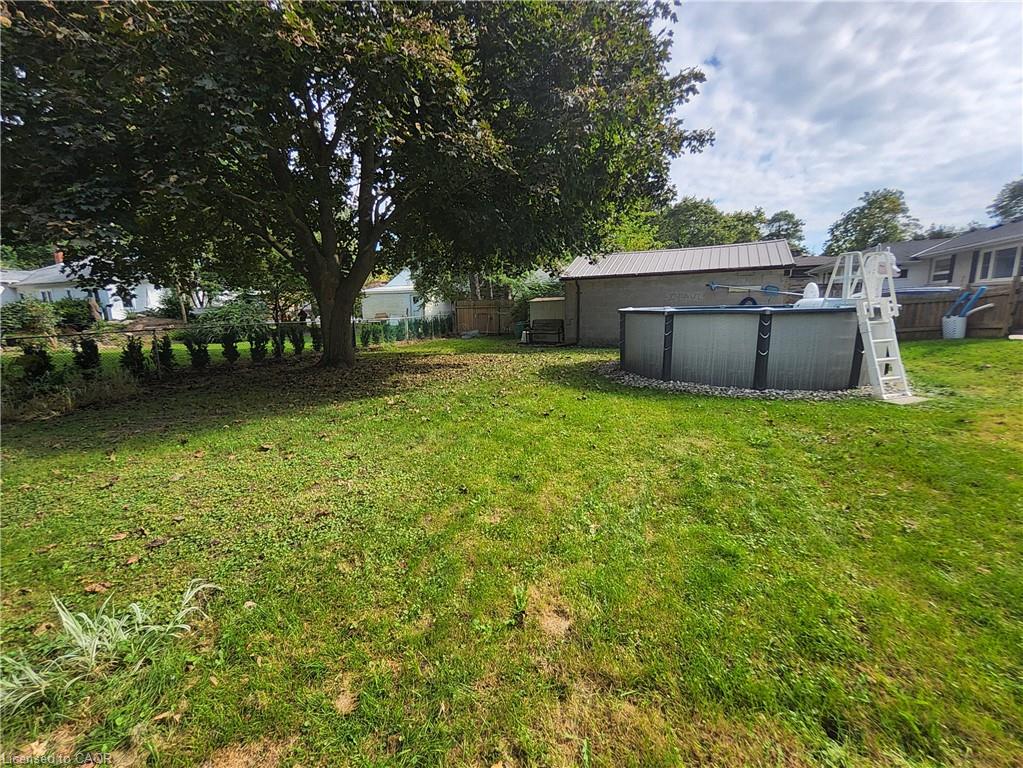 33 Lee Avenue Property Photo 24