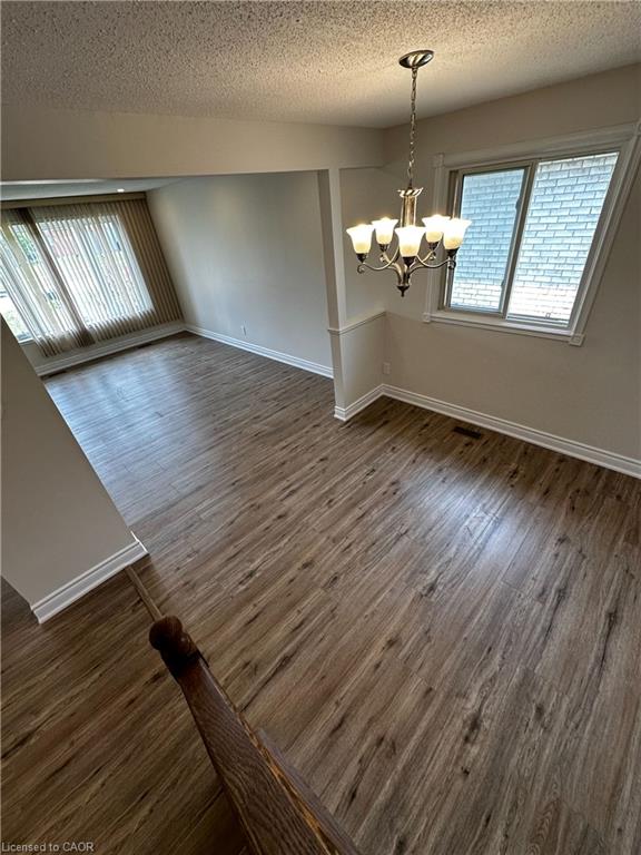 535 Appledale Crescent Property Photo 15