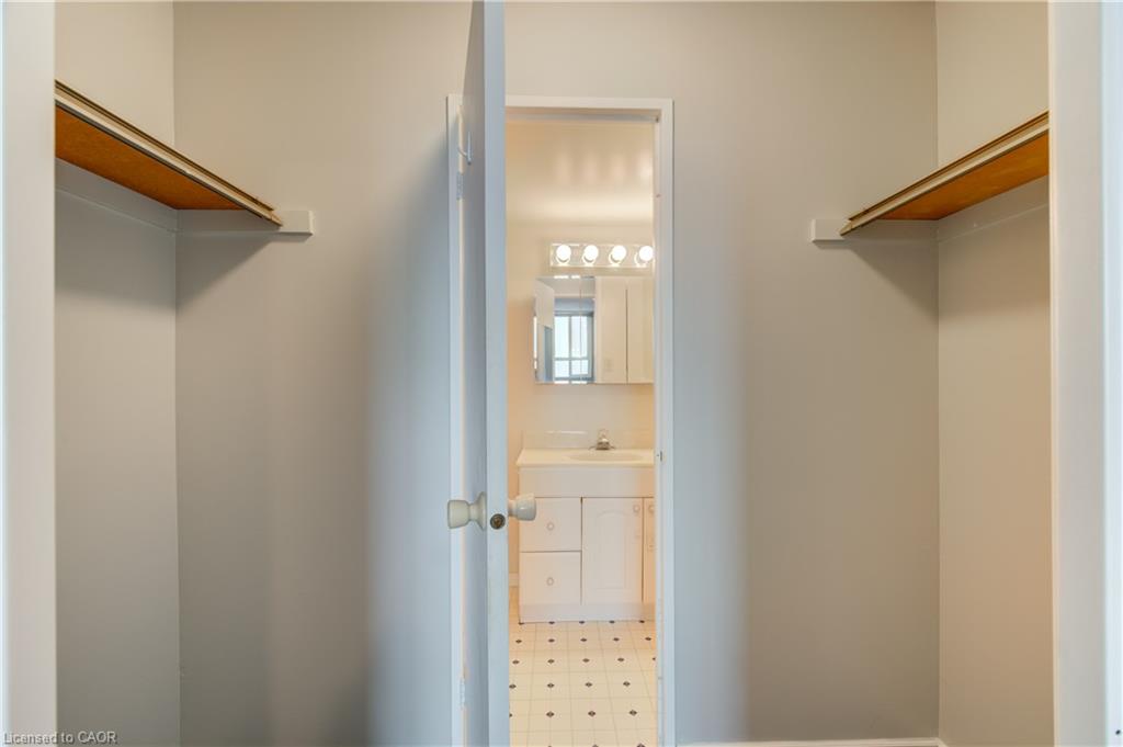 509-225 Harvard Place Property Photo 36