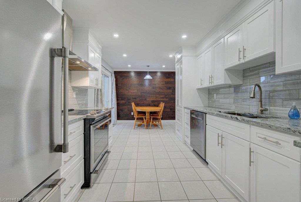27 Olivetree Road Property Photo 11