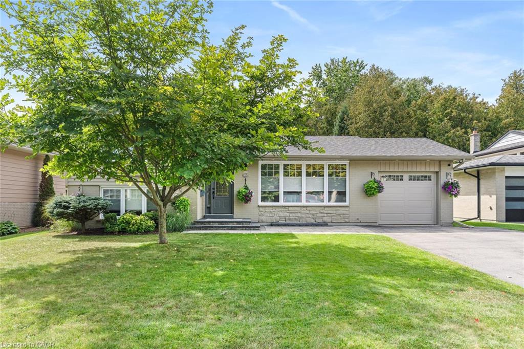 132 Elmore Drive Property Photo 2