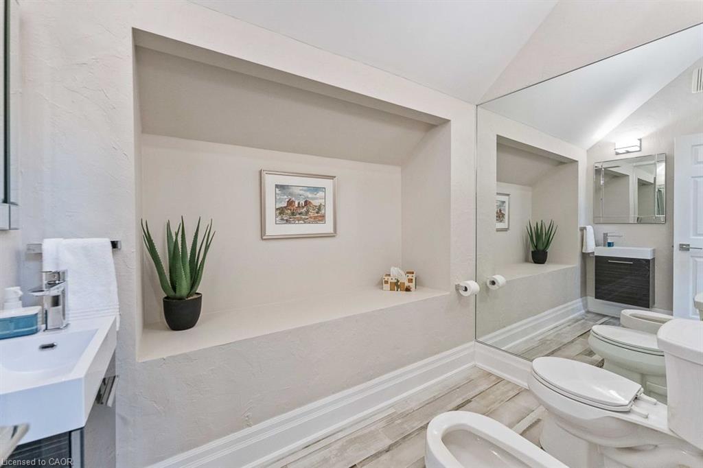 2331 Marine Drive Property Photo 27