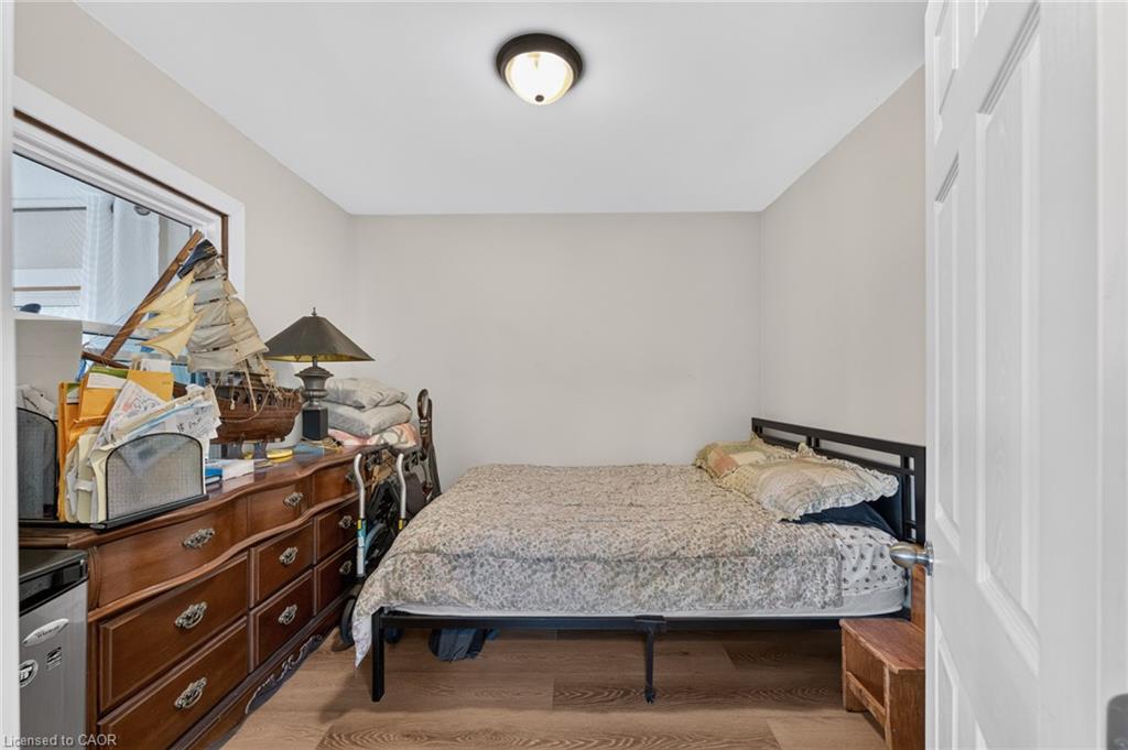 610 Steele Street Property Photo 8