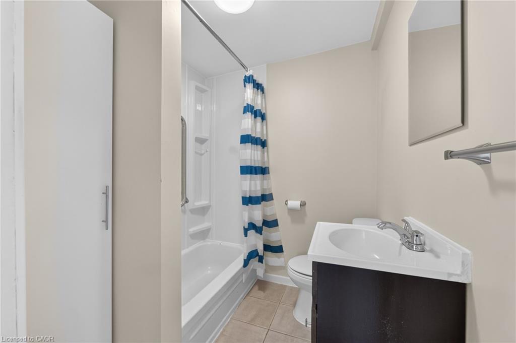 610 Steele Street Property Photo 24