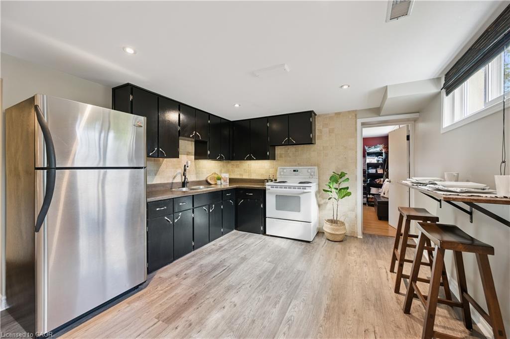 99 Linnwood Avenue Property Photo 17