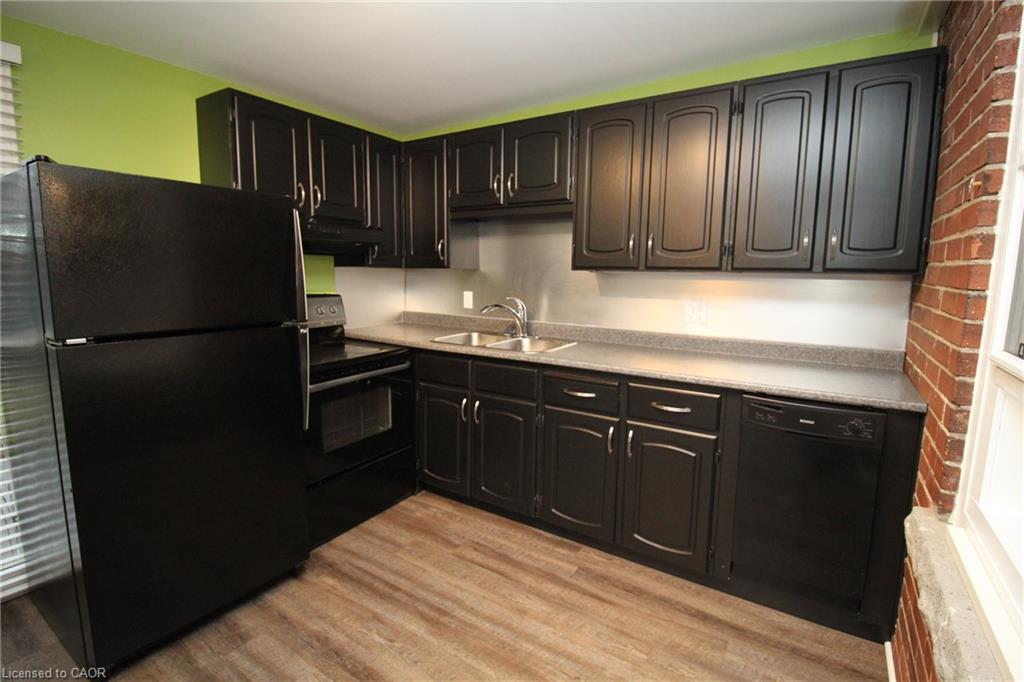 2-245 East 13th Street Property Photo 8