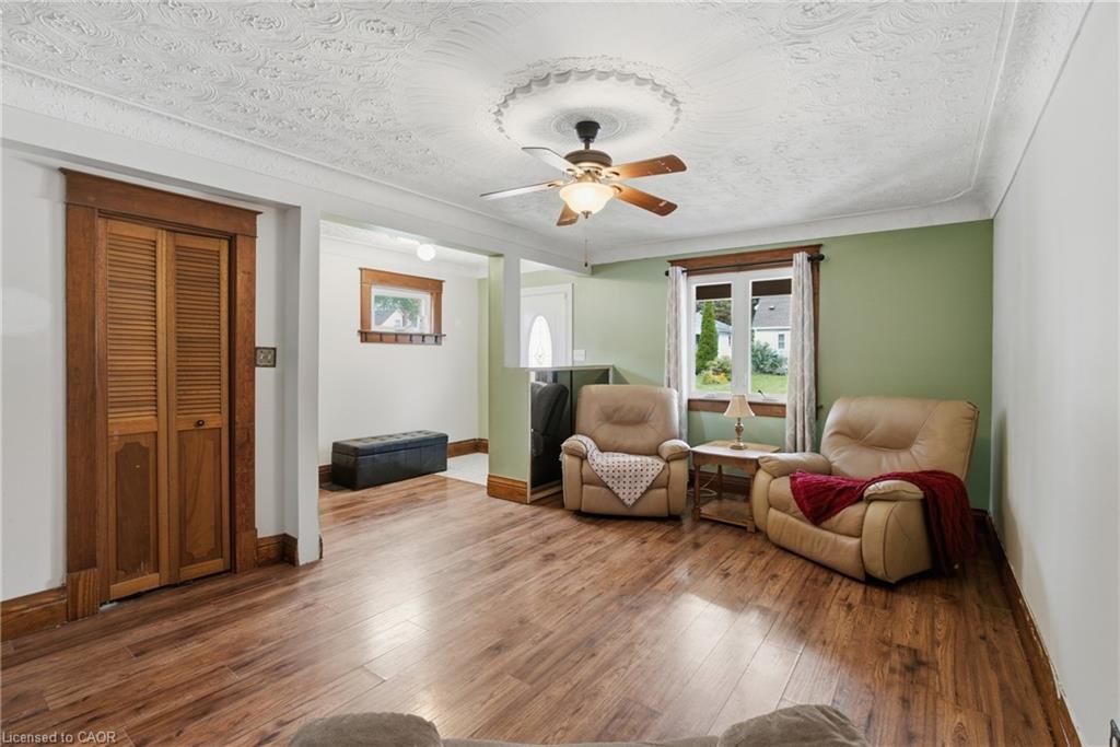 5196 Ontario Avenue Property Photo 7