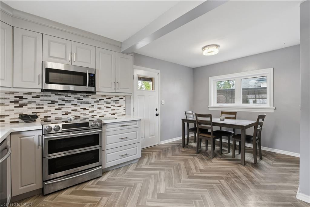 5196 Ontario Avenue Property Photo 12