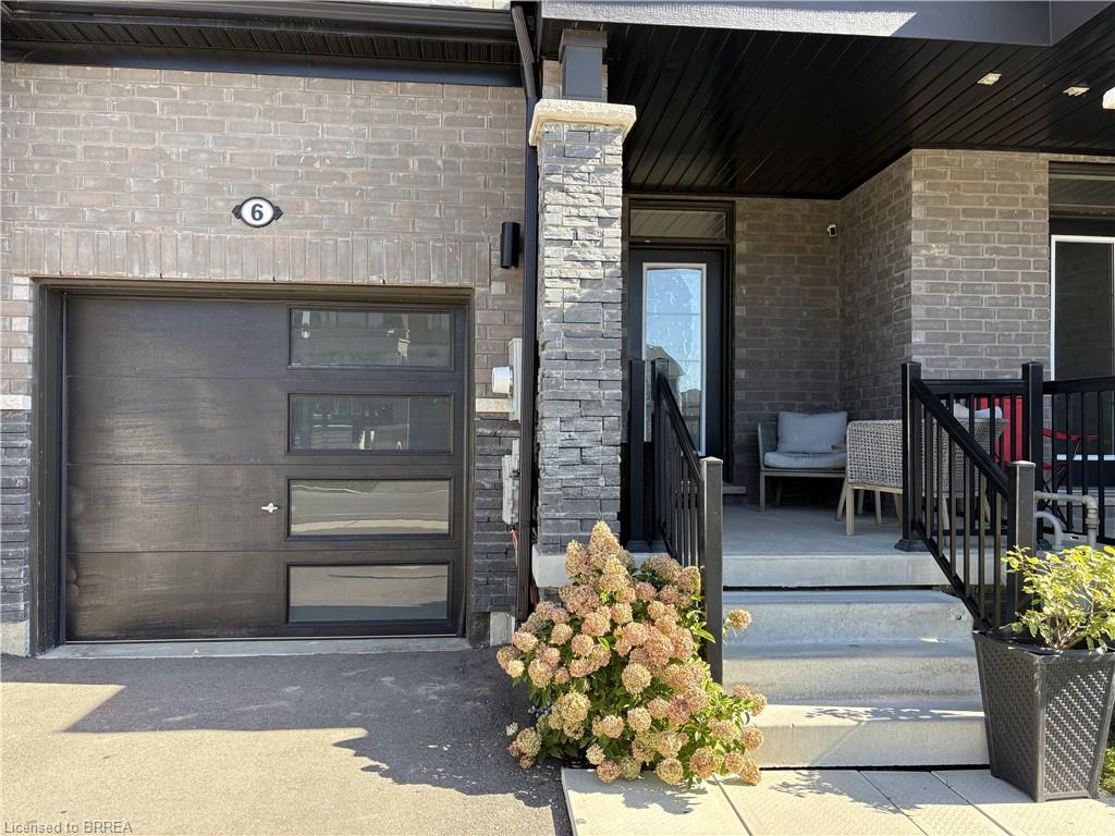 6 Owl Lane Property Photo 3