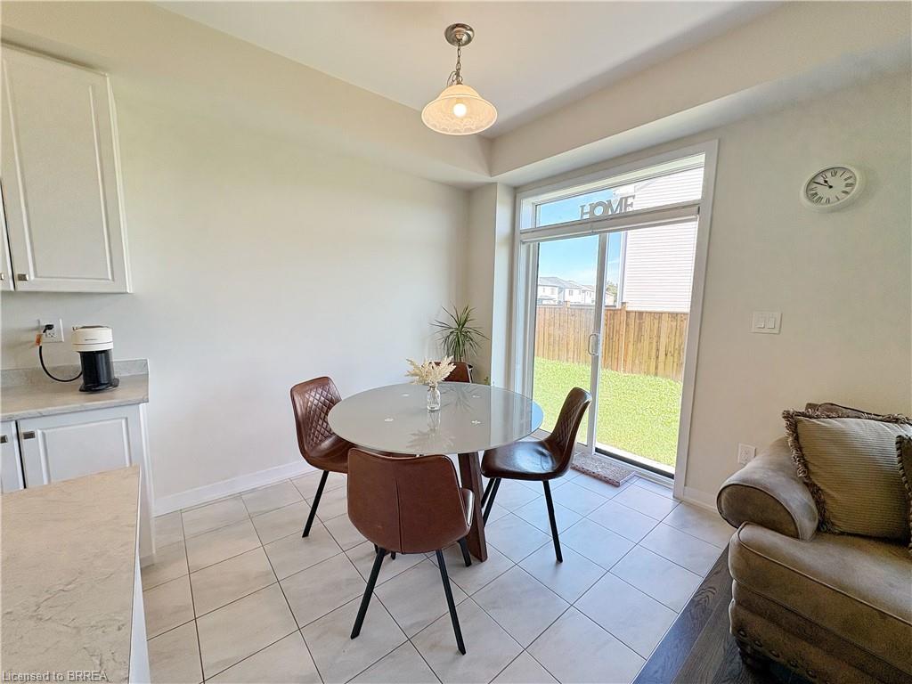 6 Owl Lane Property Photo 11