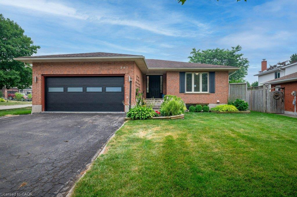 363 Twinflower Crescent Property Photo 1