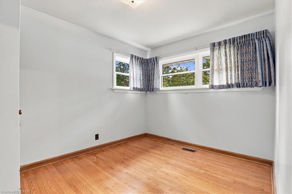 1054 Union Street Property Photo 20