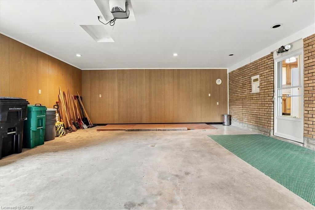 1054 Union Street Property Photo 24