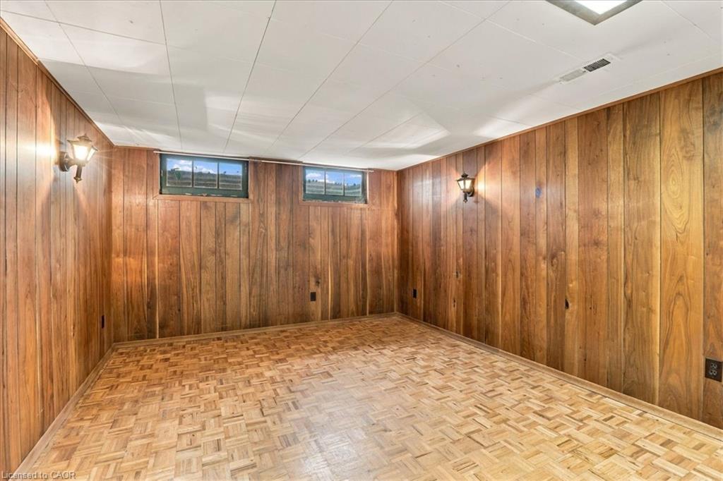 1054 Union Street Property Photo 33