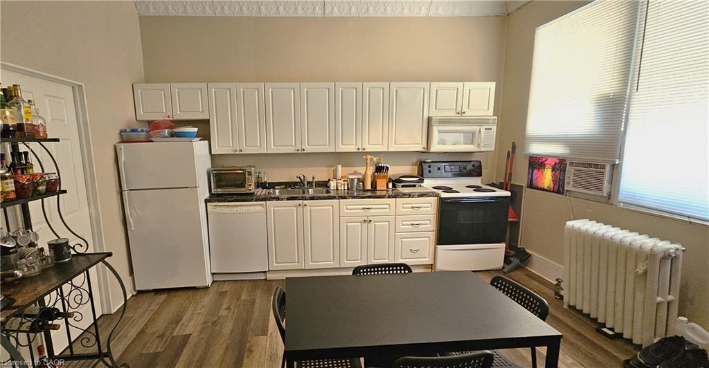 74 Locke Street N Property Photo 4